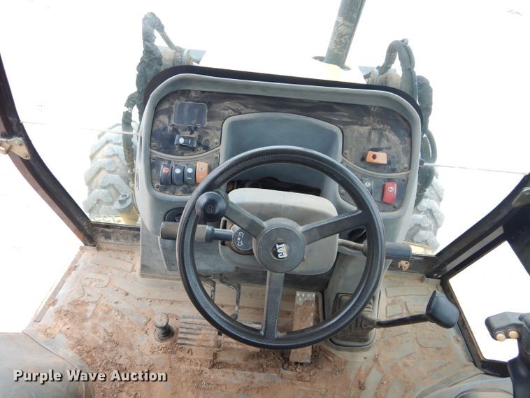 image for item FK9864 2004 Caterpillar 420D backhoe