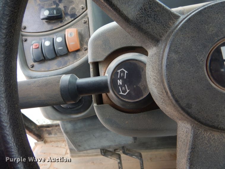 image for item FK9864 2004 Caterpillar 420D backhoe