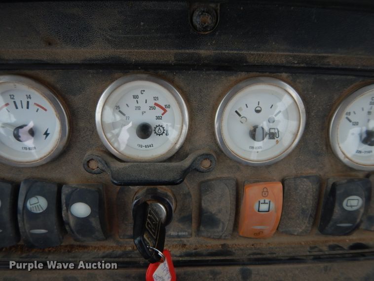 image for item FK9864 2004 Caterpillar 420D backhoe