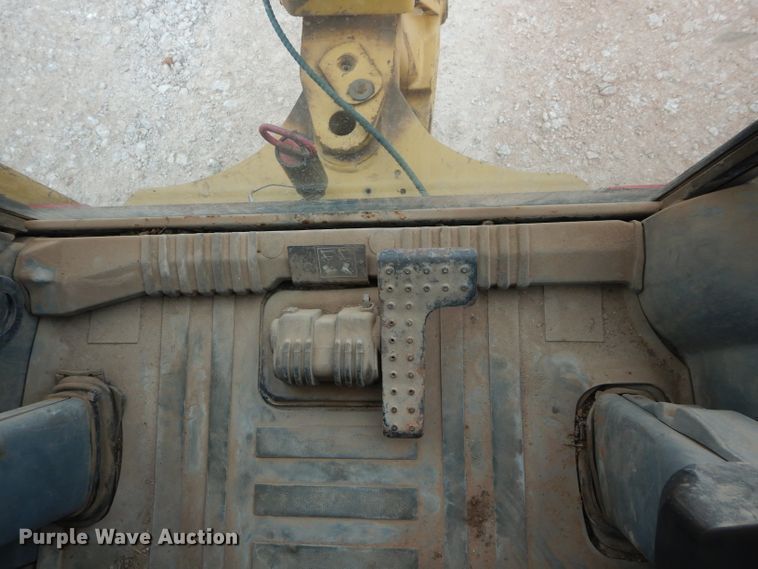 image for item FK9864 2004 Caterpillar 420D backhoe