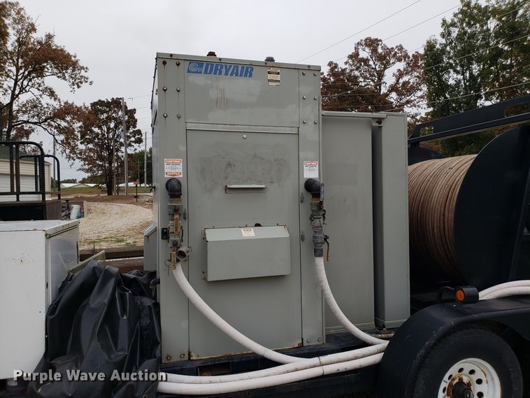 image for item FW9527 2004 DryAir 2100-0600C ground heater