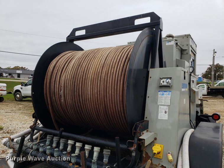 image for item FW9527 2004 DryAir 2100-0600C ground heater