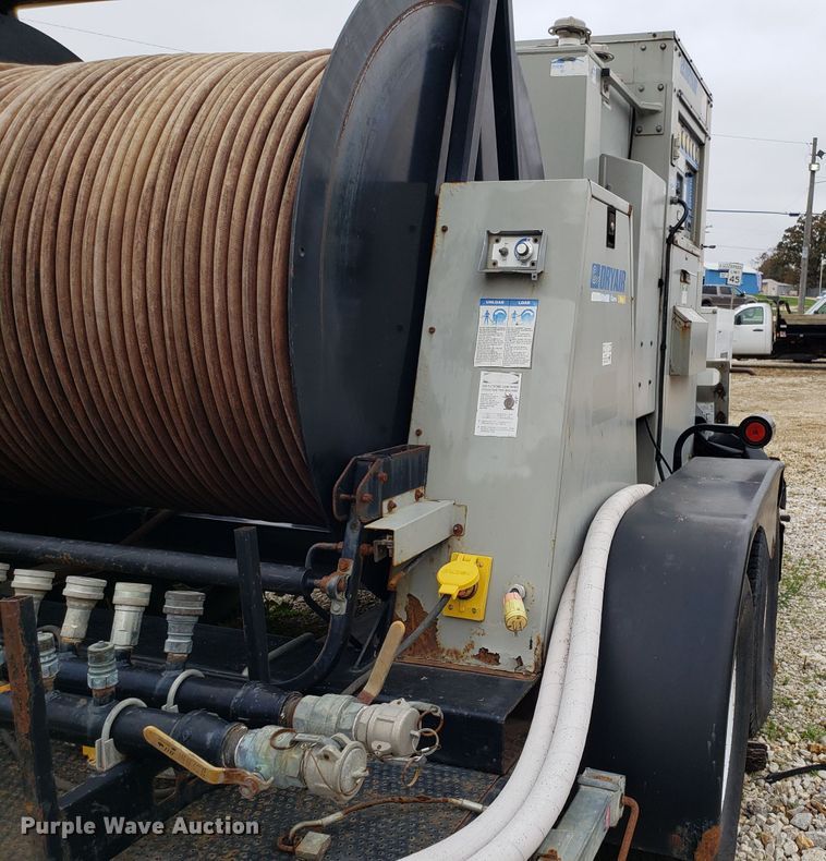 image for item FW9527 2004 DryAir 2100-0600C ground heater