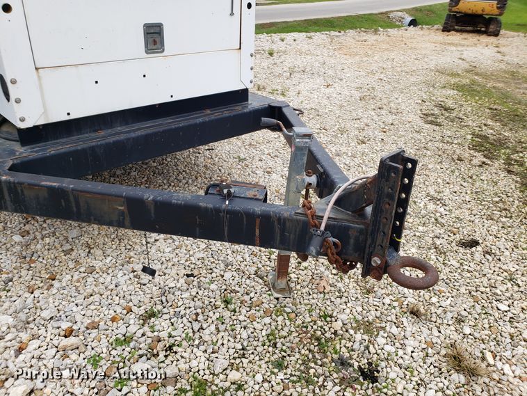 image for item FW9527 2004 DryAir 2100-0600C ground heater