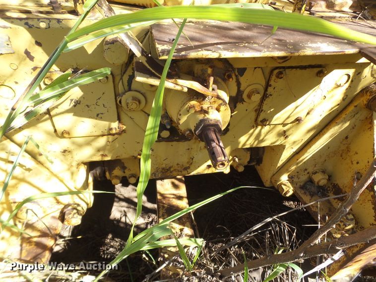 image for item GC9051 Caterpillar D7 dozer