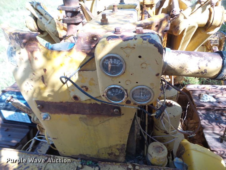 image for item GC9051 Caterpillar D7 dozer