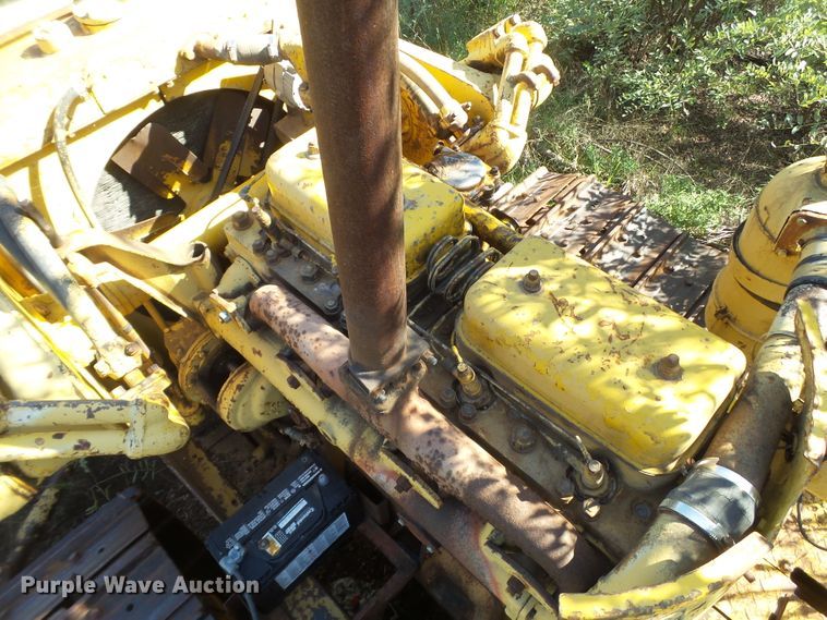 image for item GC9051 Caterpillar D7 dozer