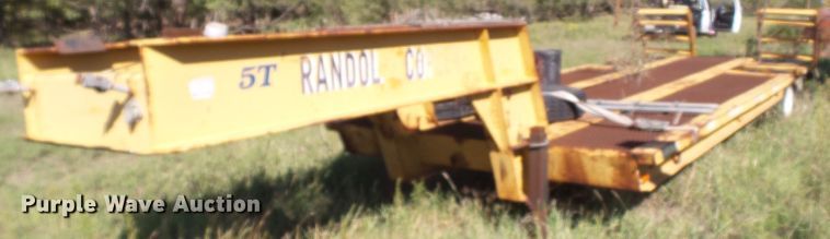 image for item GC9052 1997 shop built equipment trailer