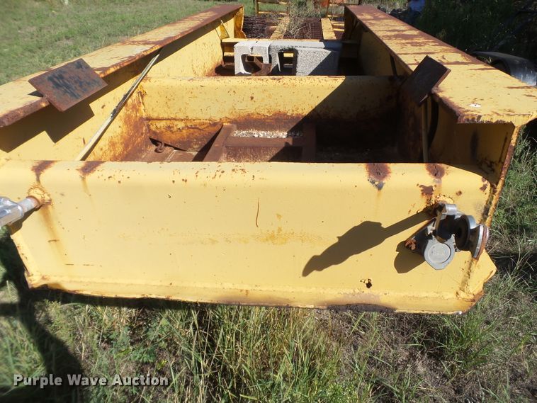 image for item GC9052 1997 shop built equipment trailer