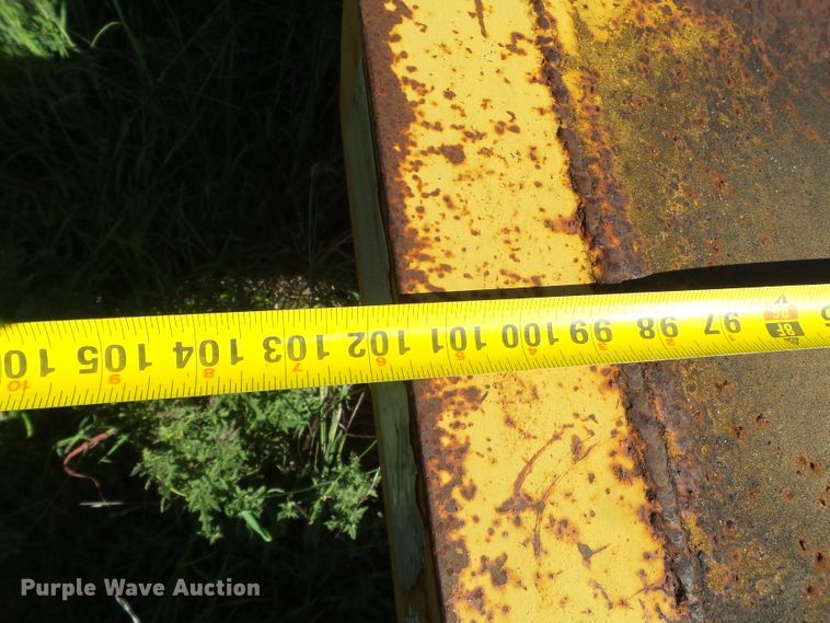 image for item GC9052 1997 shop built equipment trailer