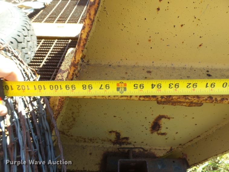 image for item GC9052 1997 shop built equipment trailer