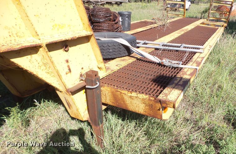 image for item GC9052 1997 shop built equipment trailer
