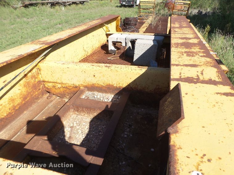 image for item GC9052 1997 shop built equipment trailer