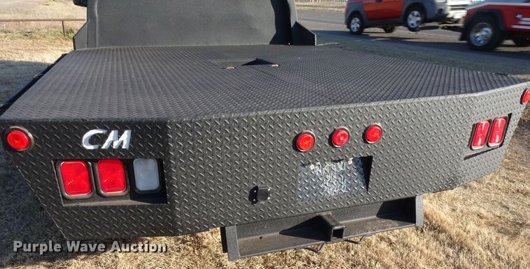 image for item GC9080 2015 Ford F350 Super Duty SuperCab flatbed pickup truck