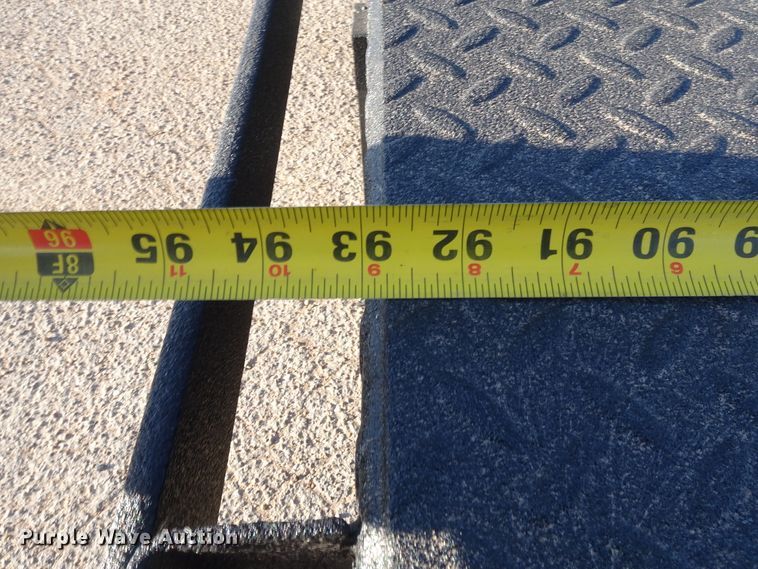 image for item GC9080 2015 Ford F350 Super Duty SuperCab flatbed pickup truck