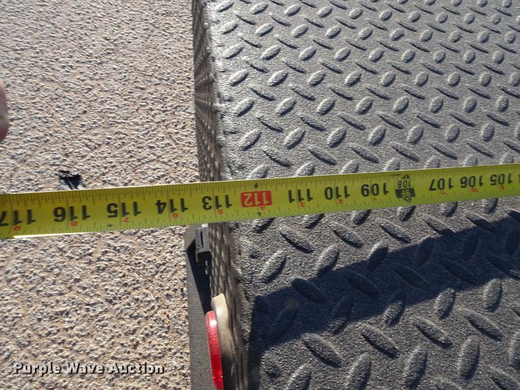 image for item GC9080 2015 Ford F350 Super Duty SuperCab flatbed pickup truck