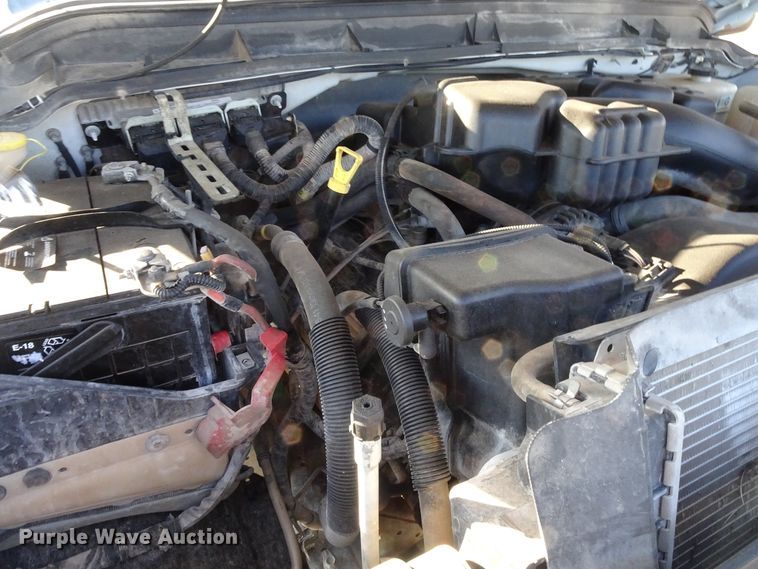 image for item GC9080 2015 Ford F350 Super Duty SuperCab flatbed pickup truck