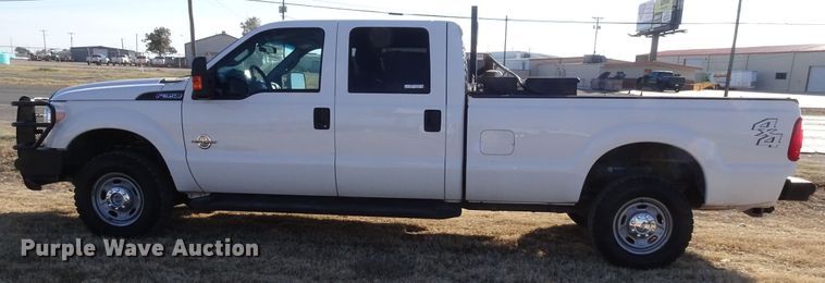 image for item GC9081 2016 Ford F350 Super Duty Crew Cab pickup truck