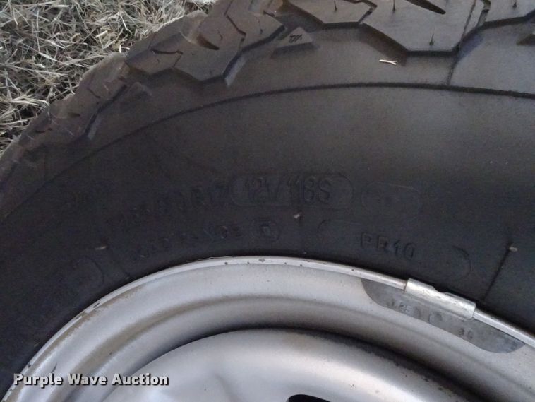 image for item GC9081 2016 Ford F350 Super Duty Crew Cab pickup truck