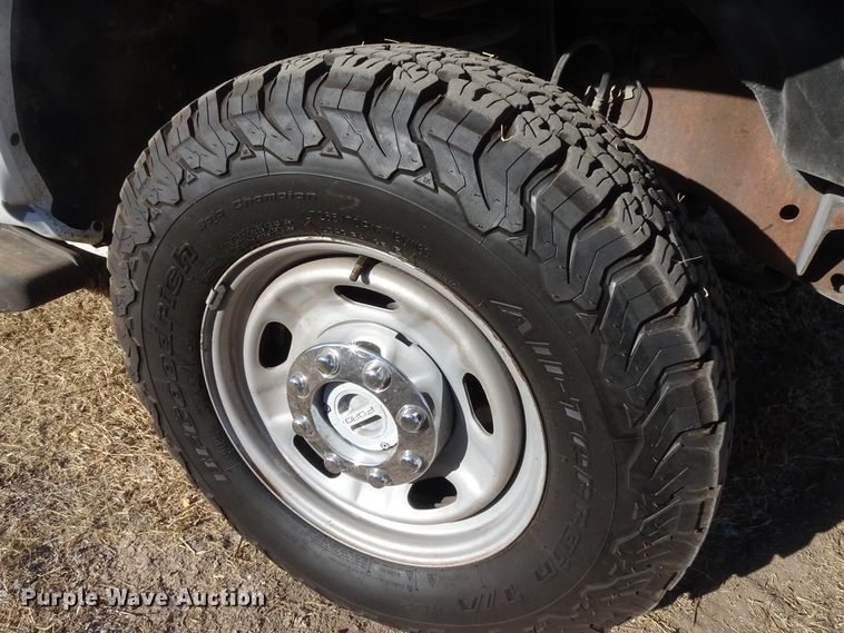 image for item GC9081 2016 Ford F350 Super Duty Crew Cab pickup truck