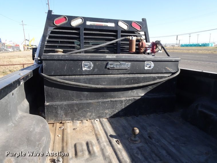 image for item GC9081 2016 Ford F350 Super Duty Crew Cab pickup truck