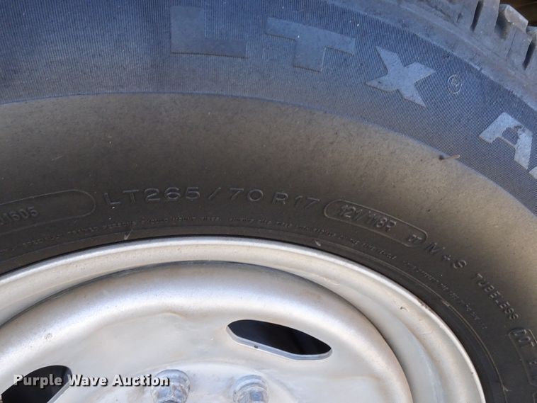 image for item GC9082 2016 Ford F350 Super Duty Crew Cab pickup truck