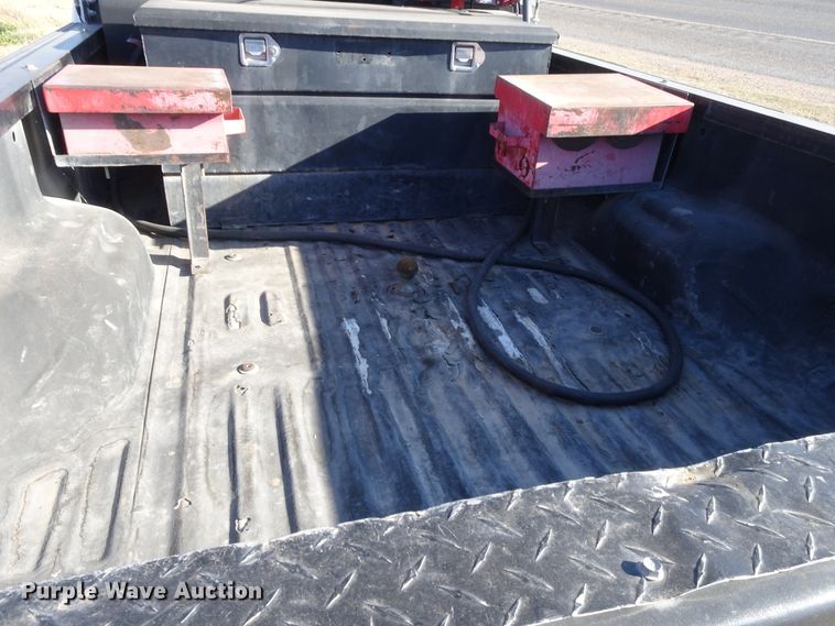 image for item GC9082 2016 Ford F350 Super Duty Crew Cab pickup truck