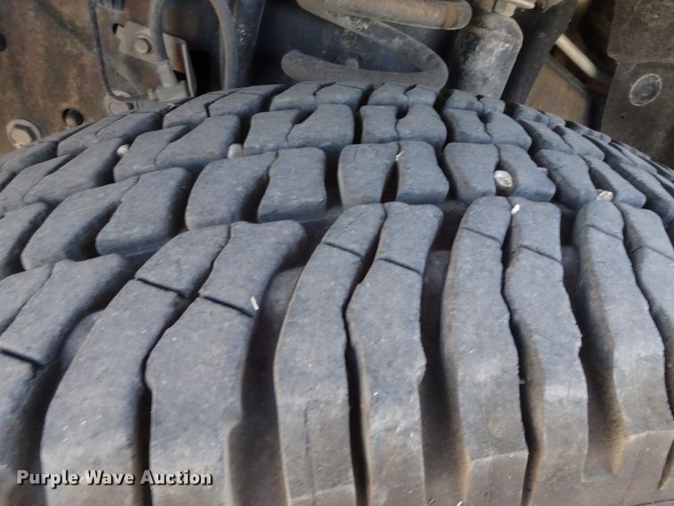 image for item GC9083 2015 Ford F350 Super Duty Crew Cab pickup truck