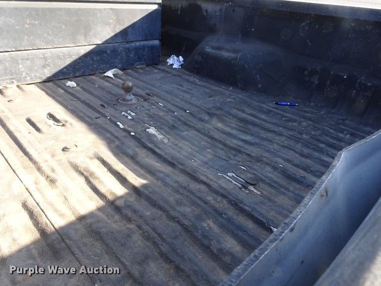 image for item GC9083 2015 Ford F350 Super Duty Crew Cab pickup truck