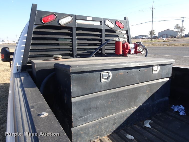 image for item GC9083 2015 Ford F350 Super Duty Crew Cab pickup truck