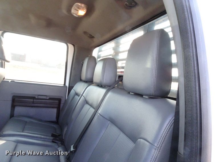 image for item GC9083 2015 Ford F350 Super Duty Crew Cab pickup truck