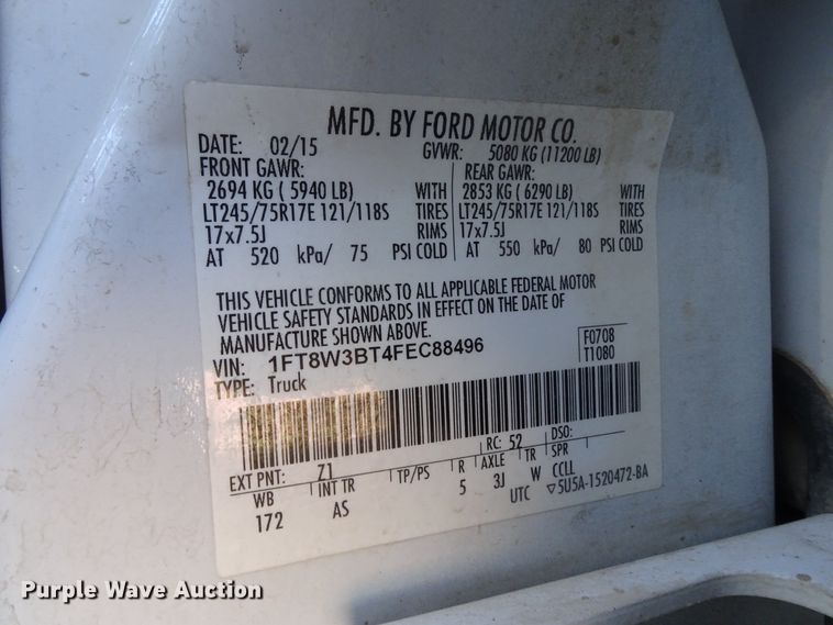 image for item GC9083 2015 Ford F350 Super Duty Crew Cab pickup truck