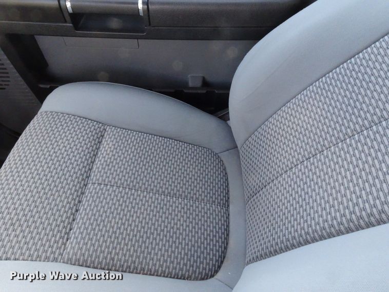 image for item GC9084 2016 Ford F250 Super Duty Crew Cab pickup truck