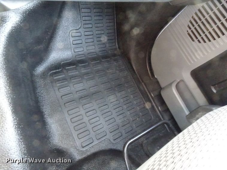 image for item GC9084 2016 Ford F250 Super Duty Crew Cab pickup truck