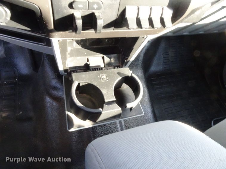 image for item GC9084 2016 Ford F250 Super Duty Crew Cab pickup truck