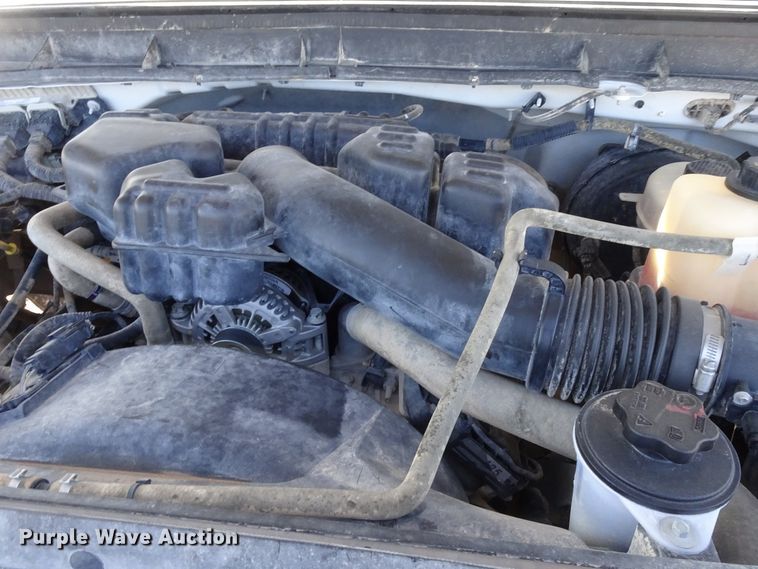 image for item GC9084 2016 Ford F250 Super Duty Crew Cab pickup truck