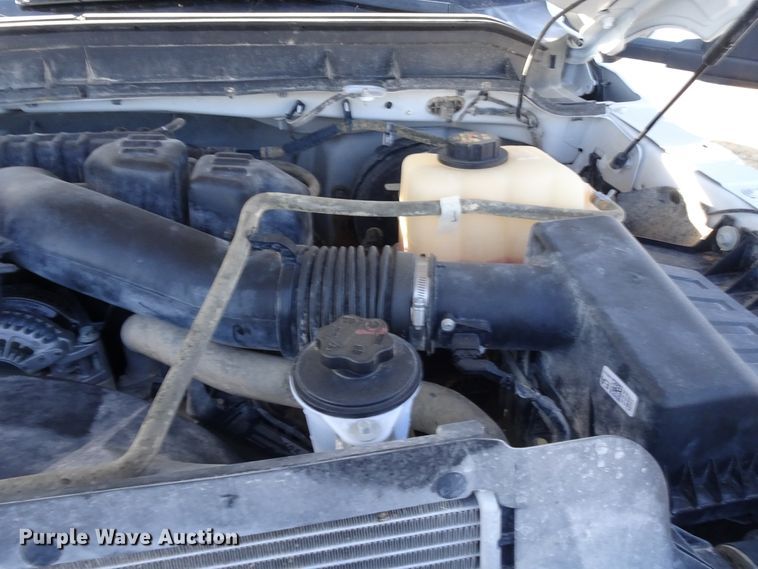 image for item GC9084 2016 Ford F250 Super Duty Crew Cab pickup truck