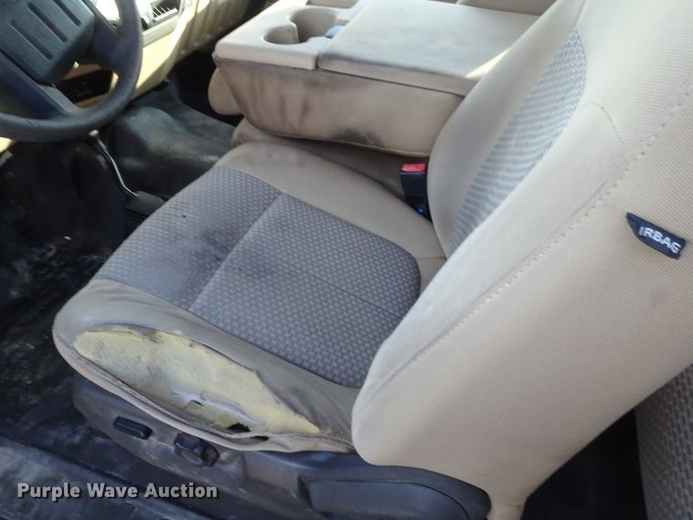 image for item GC9085 2011 Ford F250 Super Duty SuperCab pickup truck