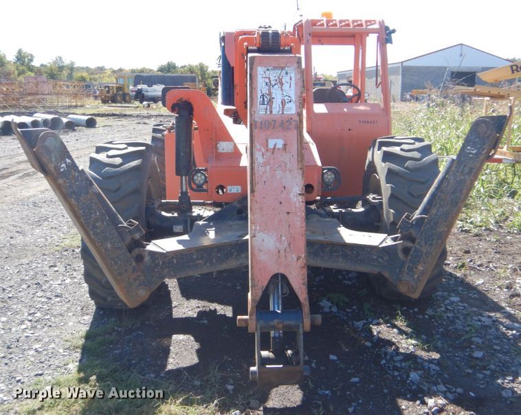 image for item GC9711 Sky Trak 10042 telehandler