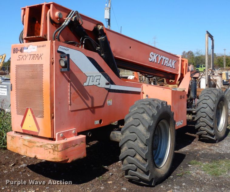 image for item GC9711 Sky Trak 10042 telehandler