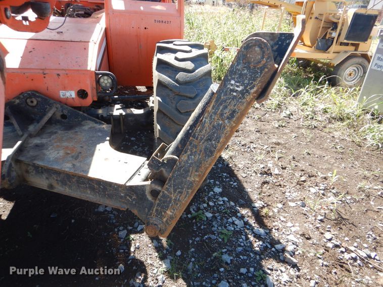 image for item GC9711 Sky Trak 10042 telehandler