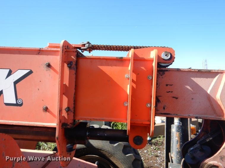 image for item GC9711 Sky Trak 10042 telehandler