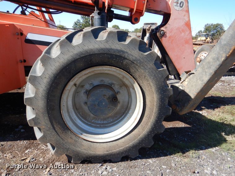image for item GC9711 Sky Trak 10042 telehandler