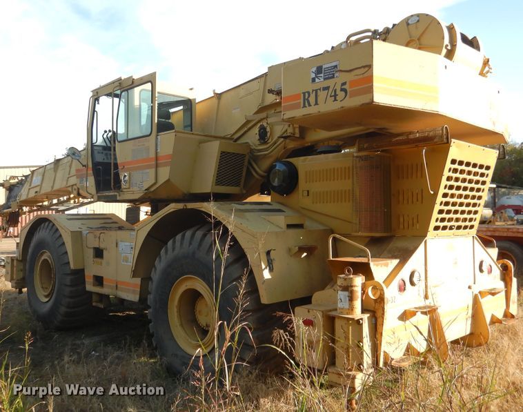 image for item GC9724 1995 Grove RT745 crane