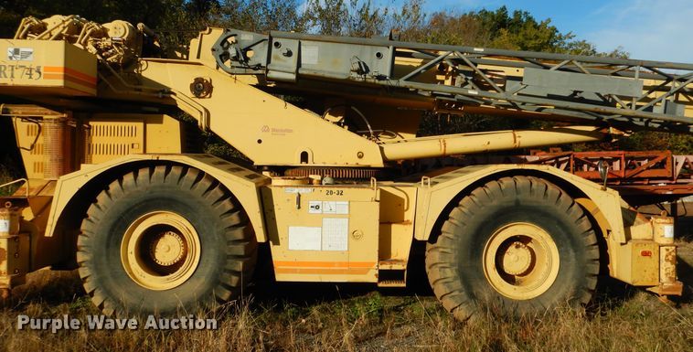 image for item GC9724 1995 Grove RT745 crane