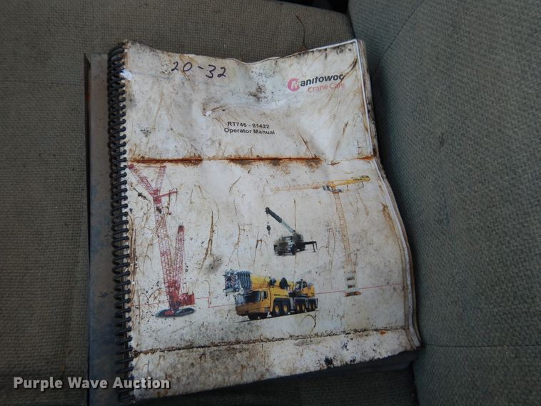 image for item GC9724 1995 Grove RT745 crane