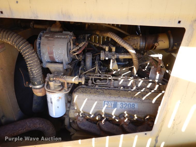 image for item GC9724 1995 Grove RT745 crane