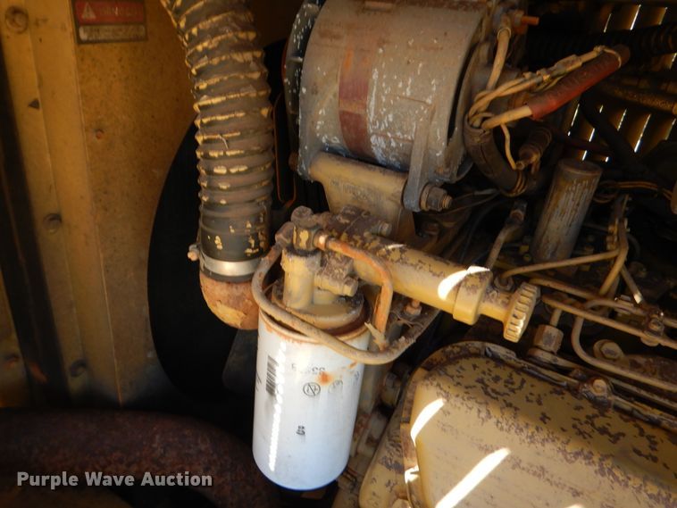 image for item GC9724 1995 Grove RT745 crane