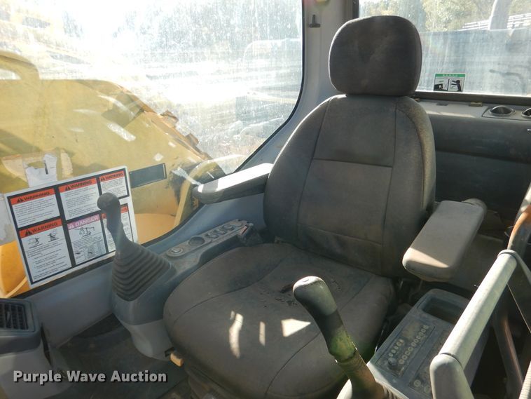 image for item GC9725 2006 Komatsu PC300LC-7E0 excavator