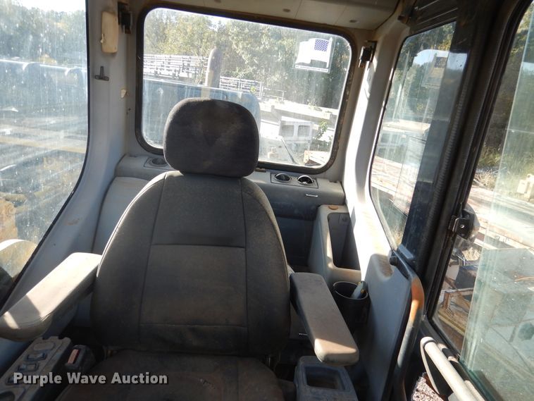 image for item GC9725 2006 Komatsu PC300LC-7E0 excavator